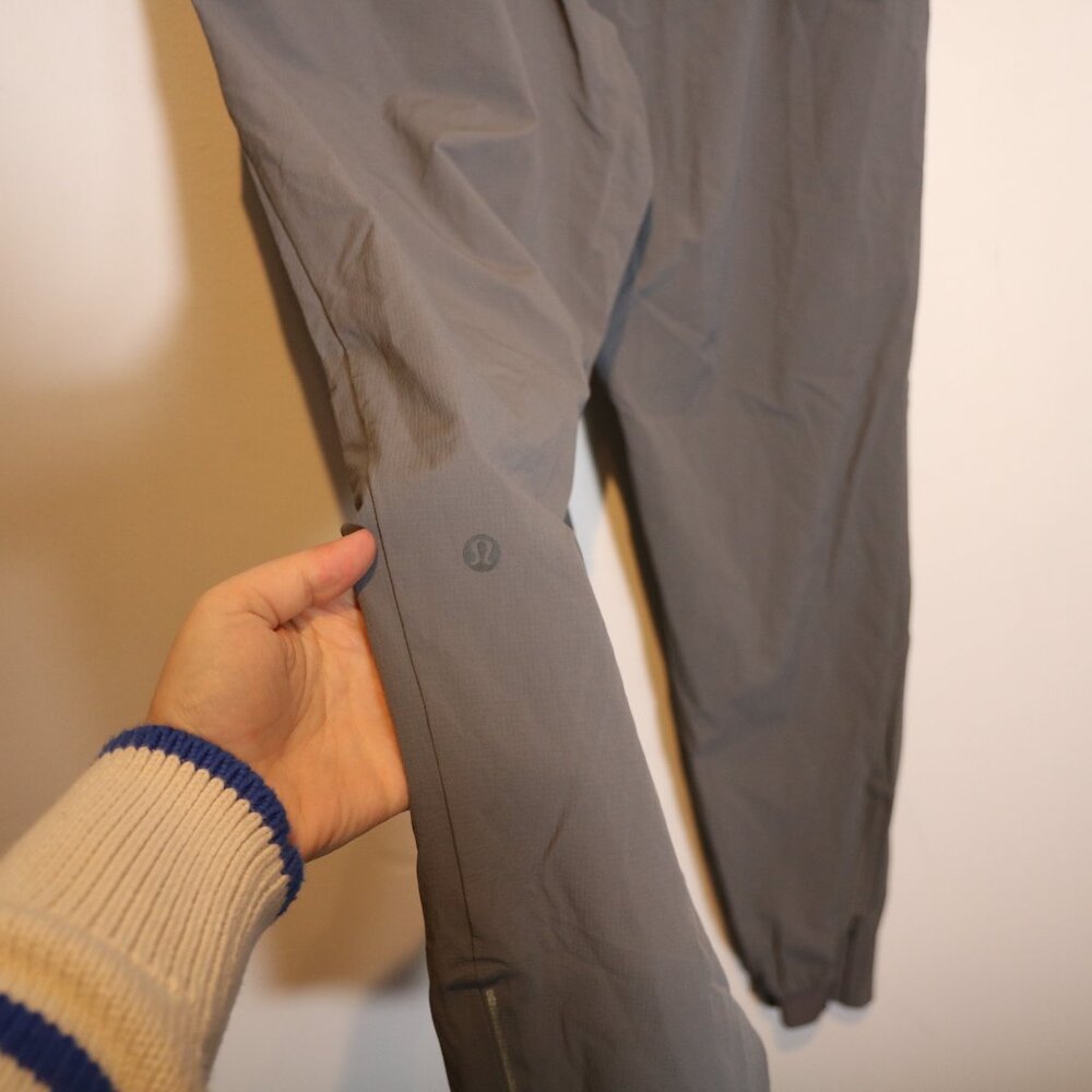 Lululemon Run State Jogger 28" Mens Small Asphalt Grey Pant Athletic Ripstop - Picture 6 of 7